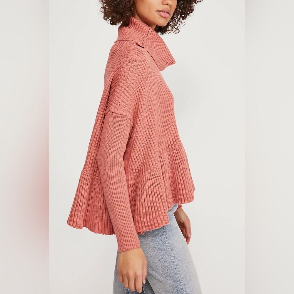 FREE PEOPLE Layer Caked Peplum Ruffle Hem Knit Crop Cowlneck Long Sleeve Sweater